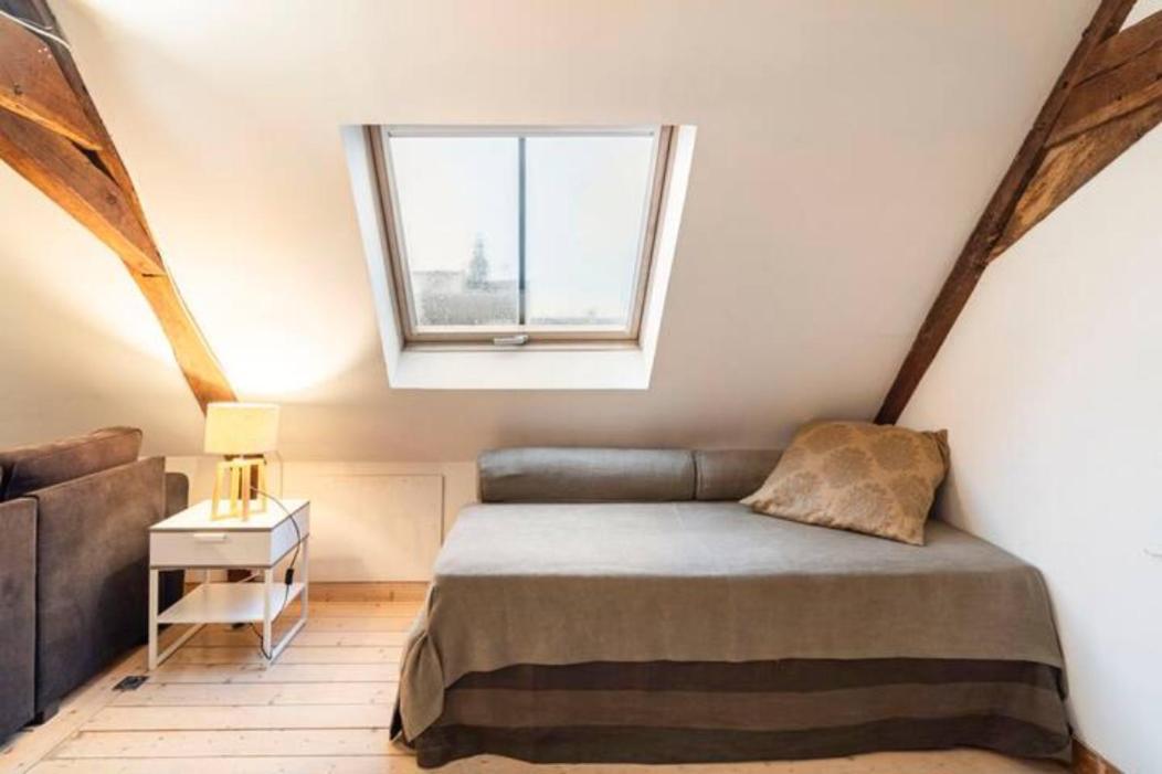 Villa Republique Normandie Caen Kamer foto